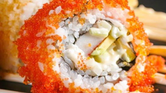 초밥은 재료와 조리 방식에 따라 영양적 가치와 건강 영향이 크게 달라질 수 있다는 전문가들의 설명이 제시됐다. 사진은 스시이며, 본 기사 내용과 무관. [사진=Nihombashi Tokyo]