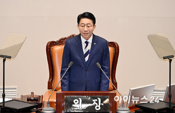 조정식 국회의장이 1일 서울 여의도 국회에서 열린 제439회 국회(정기회) 개회식에서 발언하고 있다. [사진=곽영래 기자]