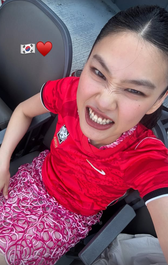 정호연은 20일(한국 시각) 미국 뉴저지 메트라이프 스타디움에서 열린 '2026 피파 북중미 월드컵' 결승전 행사에 참석했다. [사진=정호연 SNS]