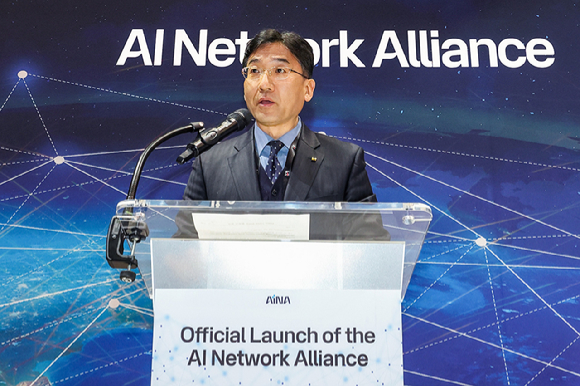 KT, 한국형 AI 네트워크 협력체 'AINA' 대표 의장사 맡아