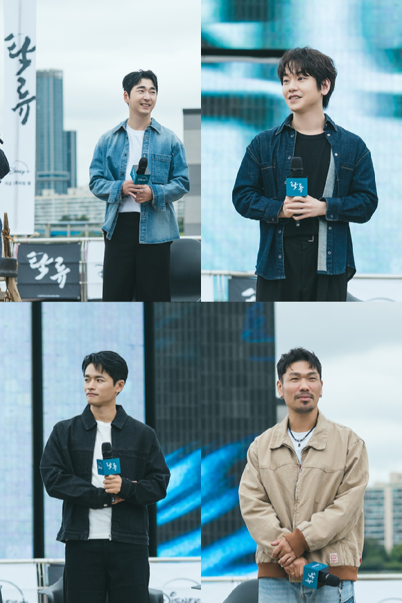 지난 4일 한강 예빛섬 야외무대에서 ''탁류' 왈패 유랑단' 이벤트가 진행됐다. [사진=월트디즈니 컴퍼니 코리아]