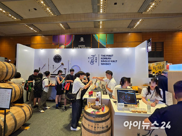지난 25일 서울 강남구 코엑스에서 '제5회 서울바앤스피릿쇼'가 막을 올렸다. [사진=전다윗 기자]