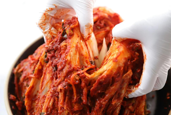 한국인이 좋아하는 국물, 짠 음식이 우리의 건강을 서서히 망칠 수 있다. [사진=픽사베이]