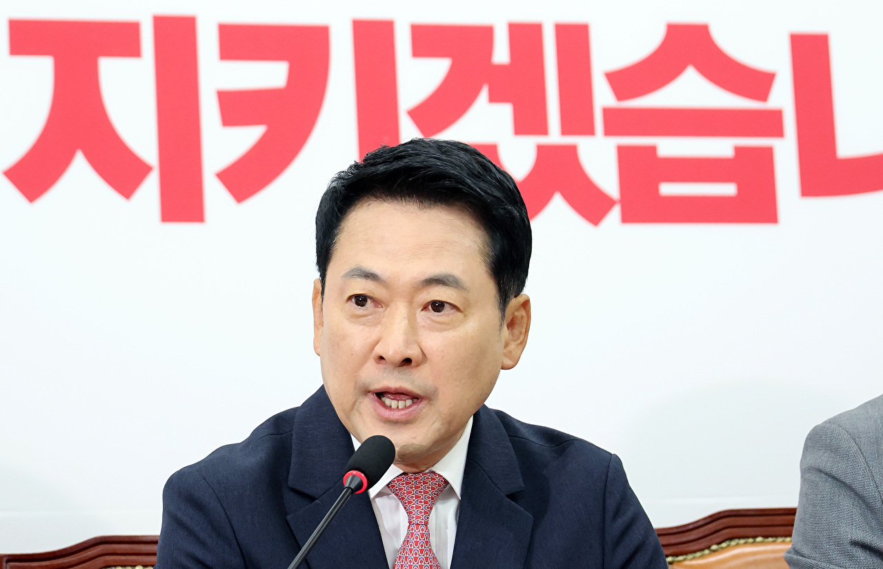 국민의힘 장동혁 대표가 8일 국회에서 열린 최고위원회의에서 발언하고 있다. 2026.6.8 [사진=연합뉴스]