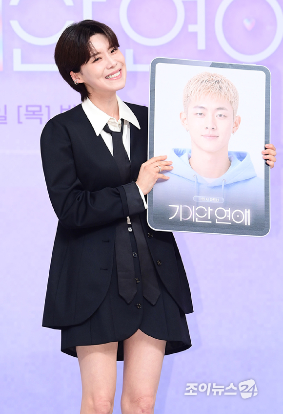 방송인 장도연이 18일 오후 서울 목동 SBS사옥에서 열린 SBS 새 예능 '나의 AI파트너-기이안 연애' 제작발표회에 참석하고 있다. [사진=정소희 기자]
