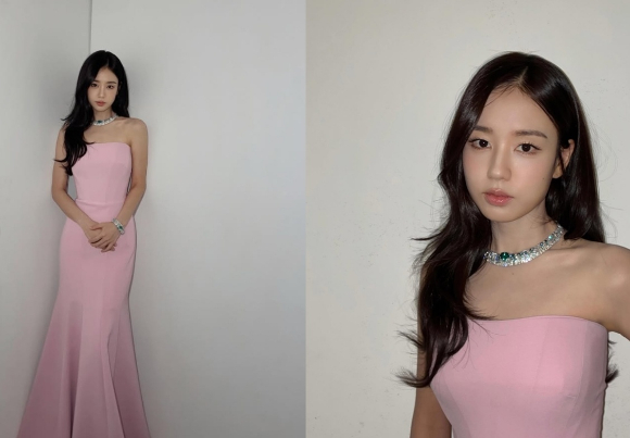 안은진, 김고은도 감탄한 핑크 드레스 자태 "너무 이쁜 거 아니니"
