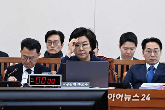 이혜훈 기획예산처 장관 후보자가 23일 오전 서울 여의도 국회 재정경제기획위원회에서 열린 인사청문회에 출석하고 있다. [사진=곽영래 기자]