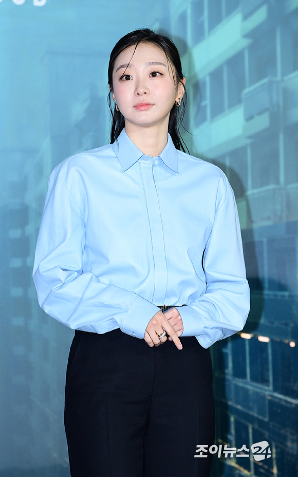 배우 김다미가 16일 오전 서울 CGV 용산아이파크몰에서 열린 넷플릭스 영화 '대홍수'(감독 김병우) 제작보고회에 참석하고 있다. [사진=정소희 기자]