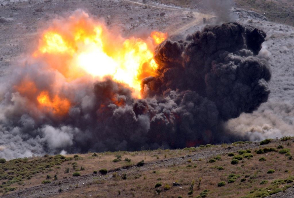 경기도 파주 한 육군 훈련장에서 포탄이 폭발하는 사고가 발생해 간부 등 4명이 다쳤다. 본 기사와 무관한 이미지. [사진=픽사베이@hasan-cilingir]
