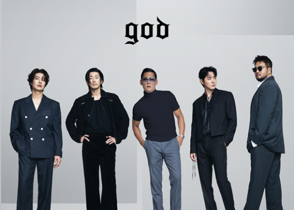 god 단체 이미지. [사진=아이오케이컴퍼니]