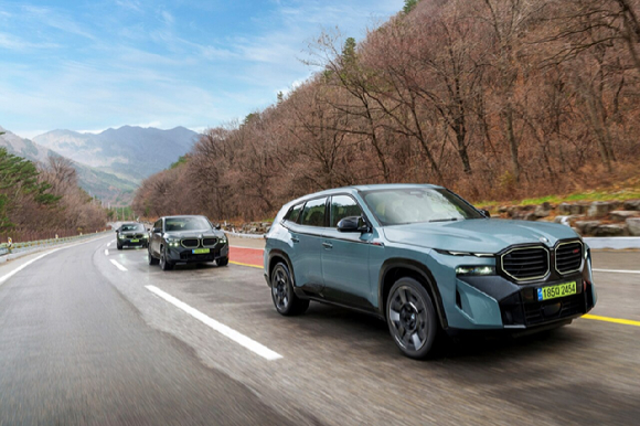'BMW XM 레이블' 주행 모습. [사진=BMW 코리아]