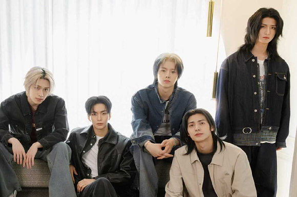 엑스디너리 히어로즈 단체 이미지 [사진=JYP엔터테인먼트]