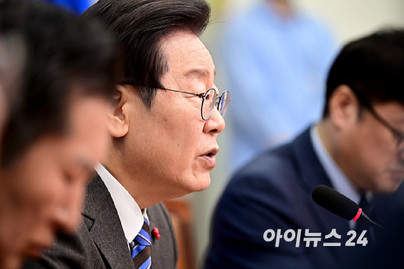 이재명 더불어민주당 대표가 지난 14일 오전 서울 여의도 국회에서 열린 최고위원회의에서 발언하고 있다. [사진=곽영래 기자]
