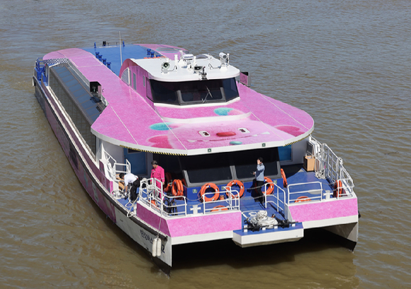 한강버스가 운항 중인 모습. [사진=연합뉴스]