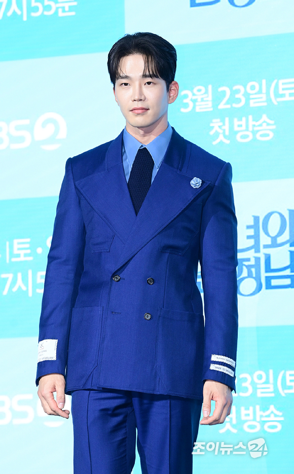 배우 고윤이 21일 오후 서울 마포구 상암동 스탠포드호텔에서 열린 KBS2 새 주말드라마 '미녀와 순정남' 제작발표회에 참석하고 있다. [사진=정소희 기자]