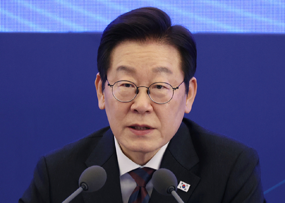 이재명 대통령이 지난 10일 서울 마포구 프론트원에서 열린 국민성장펀드 보고대회에서 발언하고 있다. 2025.9.10 [사진=연합뉴스]