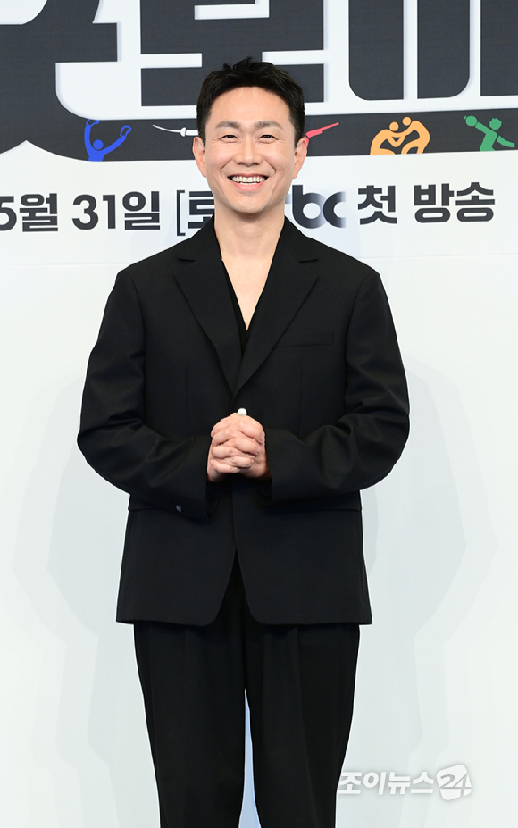 배우 오정세가 29일 오후 서울 구로구 신도림동 더 링크 서울 트리뷰트 포트폴리오 호텔에서 열린 JTBC 토일 드라마 '굿보이' 제작발표회에 참석하고 있다. [사진=정소희 기자]