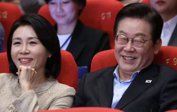 이재명 대통령이 지난 12일 청와대에서 열린 수석보좌관회의에서 발언하고 있다. [사진=연합뉴스]