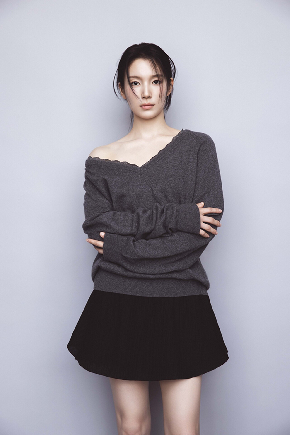 한동희 프로필 [사진=스프링컴퍼니]