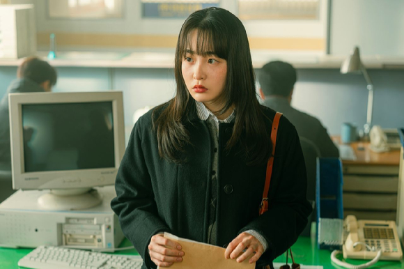 김민하 프로필 [사진=눈컴퍼니]