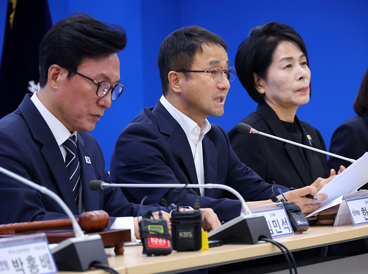 더불어민주당 한병도 원내대표가 19일 부산 동구 더불어민주당 부산시당에서 열린 부산 최고위원회에서 발언하고 있다. 2026.8.19 [사진=연합뉴스]