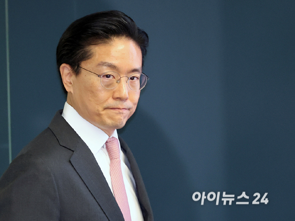 전인석 삼천당제약 대표가 6일 오후 서울 서초구 삼천당제약 본사에서 열린 기자간담회에 참석하고 있다. [사진=곽영래 기자]