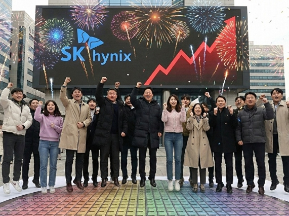 SK하이닉스 주가 상승 이미지 [사진=제미나이 AI 생성 이미지]