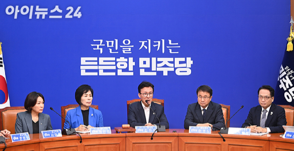김민석 더불어민주당 당대표가 31일 서울 여의도 국회에서 열린 최고위원회의에서 발언하고 있다. [사진=곽영래 기자]