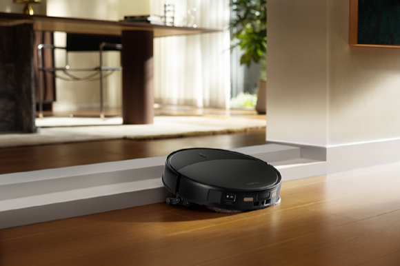 로보락의 초슬림 플래그십 로봇청소기 'S10 맥스브이 슬림' [사진=로보락]
