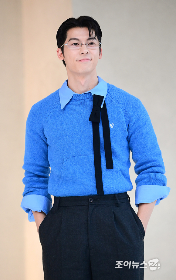 대만 배우 허광한이 3일 오후 서울 성동구 하우스 노웨어 서울에서 열린 아이아이컴바인드 신사옥 하우스 노웨어 서울 오픈 기념 포토콜에 참석하고 있다. [사진=정소희 기자]