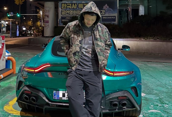 축구 국가대표 황희찬이 슈퍼카 구독 및 의전 플랫폼 업체로부터 사기 혐의로 피소됐다. [사진=황희찬 인스타그램]