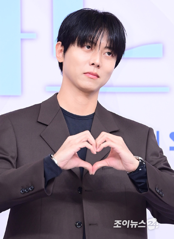 방송인 주우재가&nbsp;30일 오전 서울 양천구 목동 SBS 사옥에서 열린&nbsp;SBS 오디션 프로그램 '우리들의 발라드 2' 제작발표회에서 참석 하고 있다. [사진=정소희 기자]