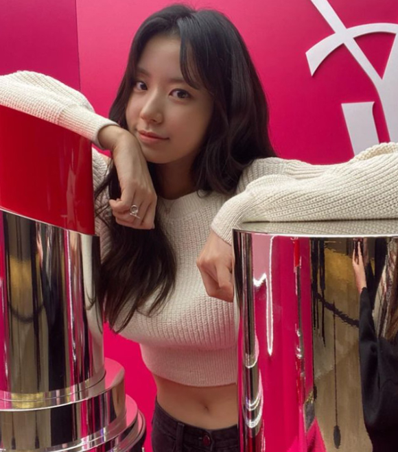 최현석 딸 최연수가 우월 비주얼을 과시했다. [사진=최연수 인스타그램]