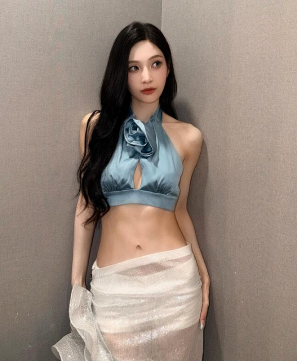 조이 [사진=조이 SNS]