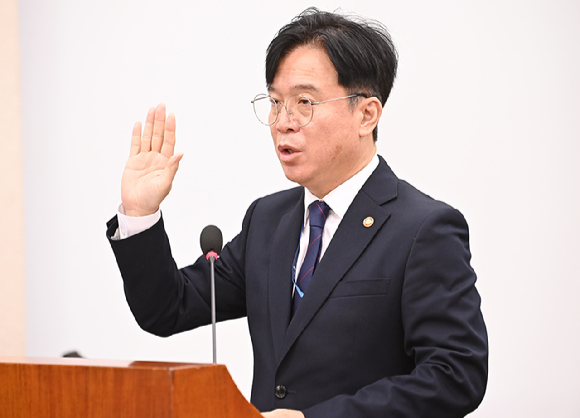 김영훈 고용노동부 장관[사진=곽영래 기자]