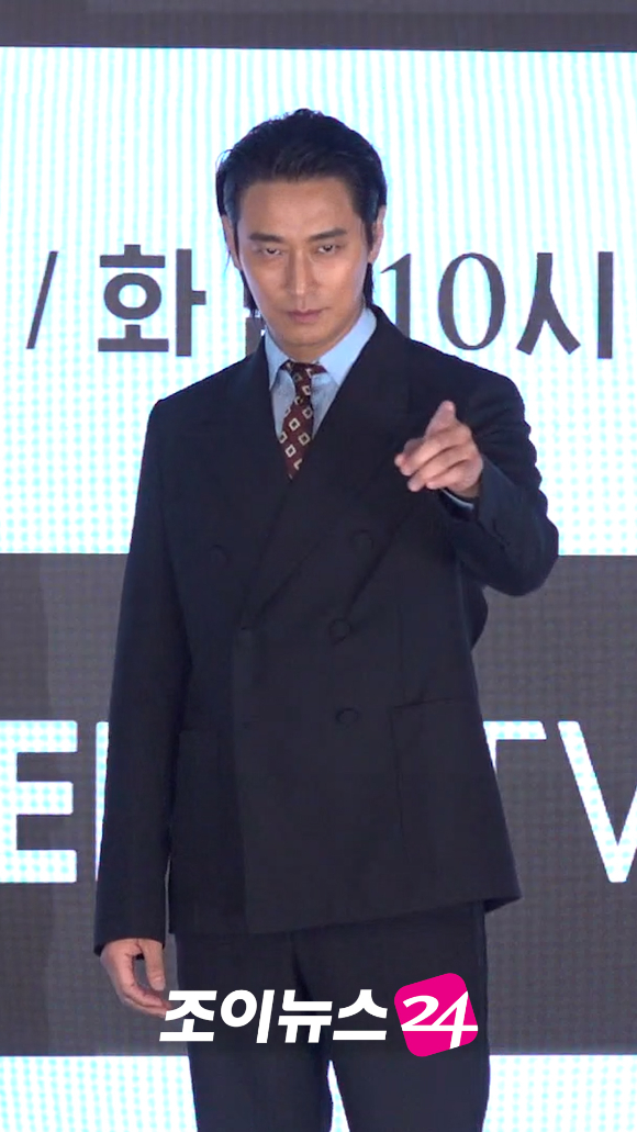 배우 주지훈이 지난 10일 오후 서울 구로구 더세인트에서 열린 ENA 월화드라마 '클라이맥스' 제작발표회에서 참석해 포즈를 취하고 있다. [사진=문수지 기자]