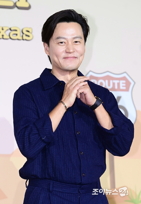 '바냐삼촌' 이서진, 27년만 첫 연극 "후회하고 있다⋯마지막 작품 될듯"