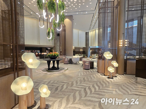 라운지 & 바 '더 로그' [사진=박은경 기자]