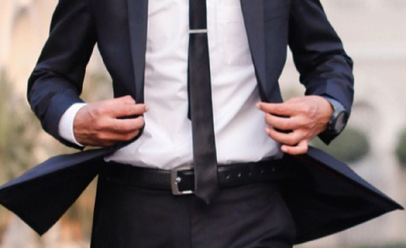 서울시 강동구 천호동 한 사무실에서 흉기 난동 사건이 벌어진 가운데 한 시민이 맨몸으로 흉기를 든 피의자를 제압해 화제를 모으고 있다. 본 기사와 무관한 이미지. [사진=픽사베이@Awaix_Mughal]