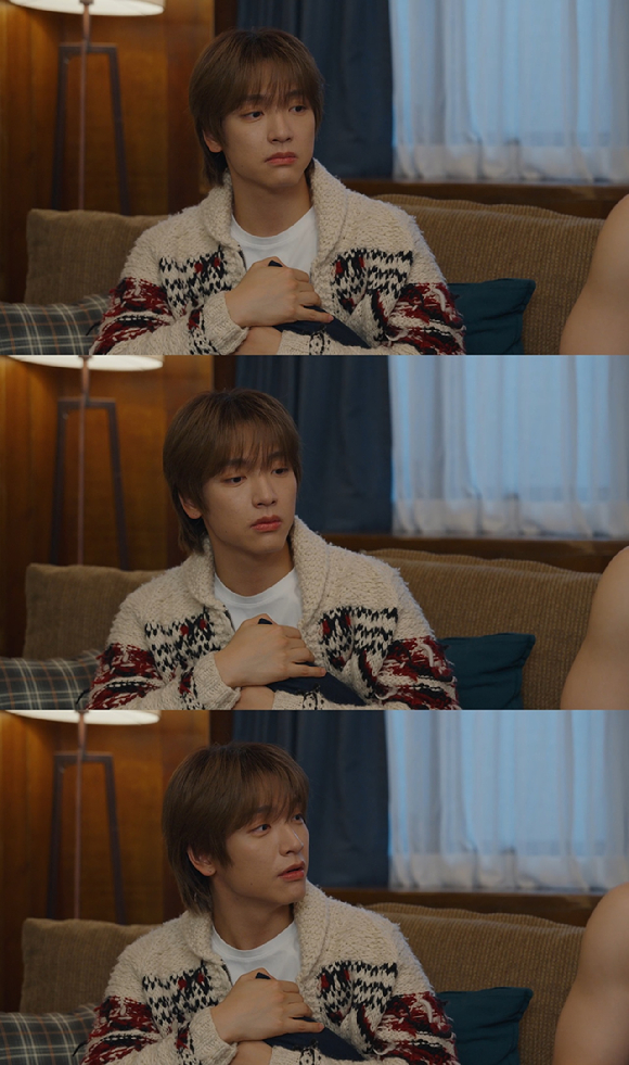 엔플라잉 김재현이 쿠팡플레이 시리즈 '로맨스의 절댓값'에서 호연을 보여주고 있다. [사진=쿠팡플레이]