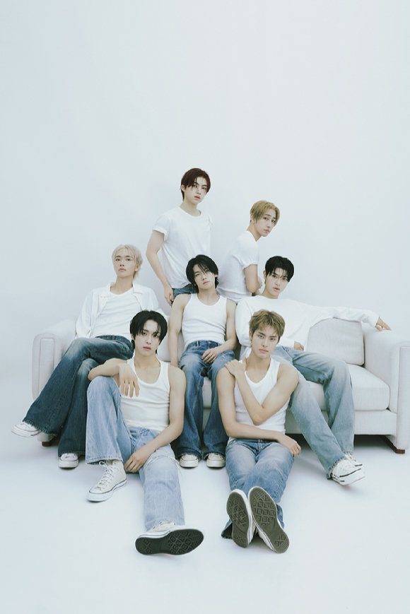 뉴비트, 中 대형 소속사와 매니지먼트 계약 &quot;중국 앨범 발매 계획&quot;