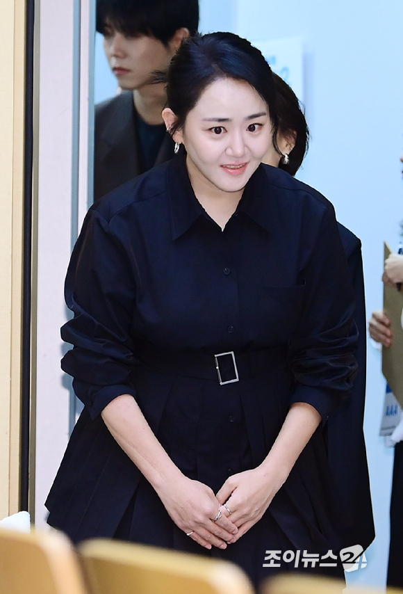 배우 문근영이&nbsp;30일 오전 서울 양천구 목동 SBS 사옥에서 열린&nbsp;SBS 오디션 프로그램 '우리들의 발라드 2' 제작발표회에서 참석 하고 있다. [사진=정소희 기자]