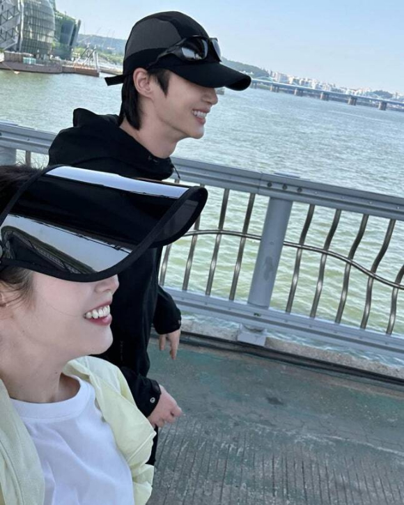 아이유 변우석 [사진=아이유 SNS]