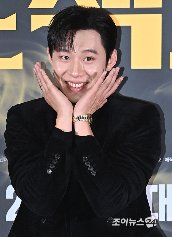 배우 김성철이 8일 오후 서울 송파구 신천동&nbsp;롯데시네마 월드타워점에서 열린 영화 '프로젝트 Y' 언론시사회에서 포토타임을 갖고 있다. [사진=곽영래 기자]