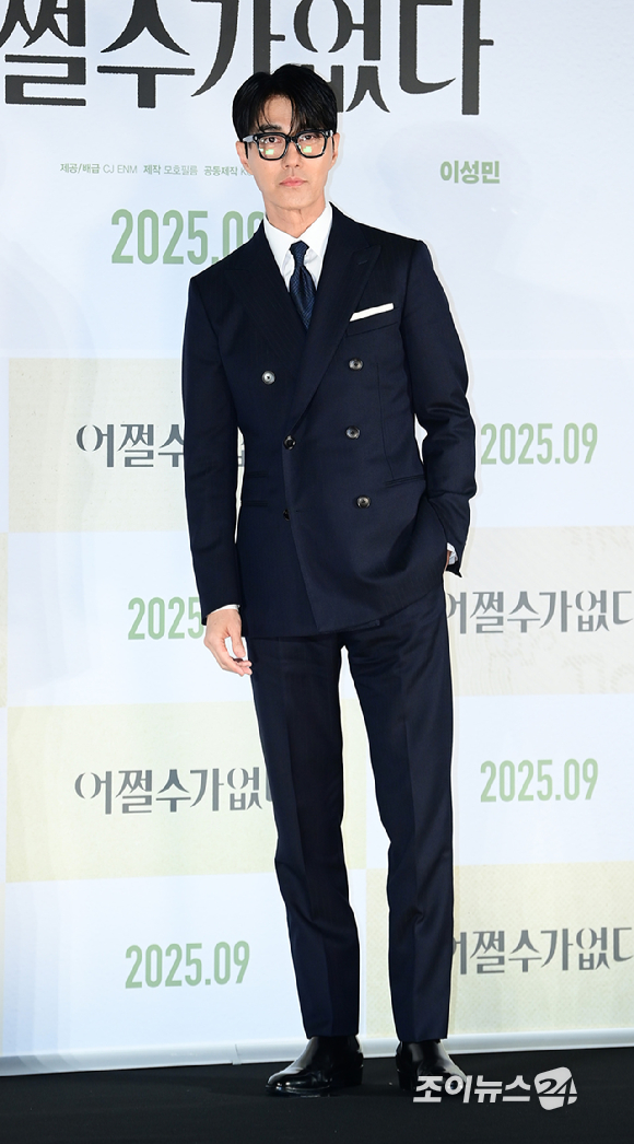 배우 차승원이 19일 오전 서울 용산구 CGV아이파크몰점에서 열린 영화 '어쩔수가없다'(감독 박찬욱) 제작보고회에 참석하고 있다. [사진=정소희 기자]