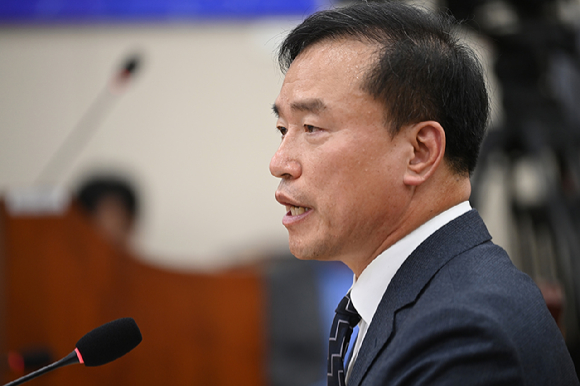 李대통령, 방미통위 위원 4명 임명·위촉 재가…7명 중 6명 구성 완료