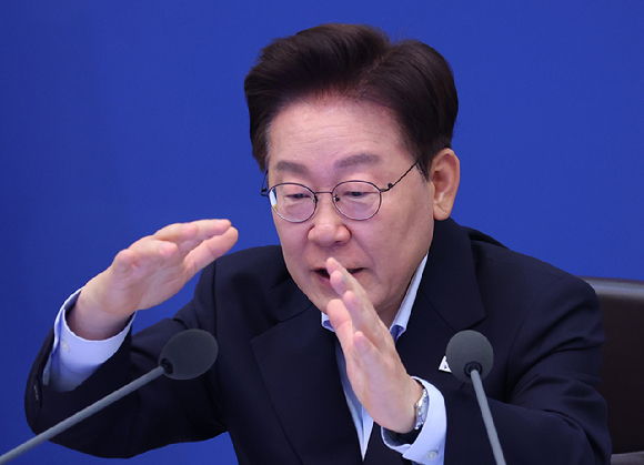 이재명 대통령이 21일 청와대에서 열린 국무회의에서 발언하고 있다. 2026.7.21 [사진=연합뉴스]