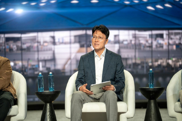 도승용 SK하이닉스 부사장(DT부문장)이 17일(현지시간) 미국 캘리포니아 새너제이 컨벤션센터에서 열린 엔비디아의 연례 개발자회의 'GTC 2026' 패널 토의에서 발언하고 있다. [사진=SK하이닉스]