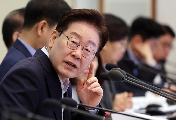 이재명 대통령이 25일 청와대에서 열린 국무회의에서 발언하고 있다. 2026.8.25 [청와대통신사진기자단] [사진=연합뉴스]