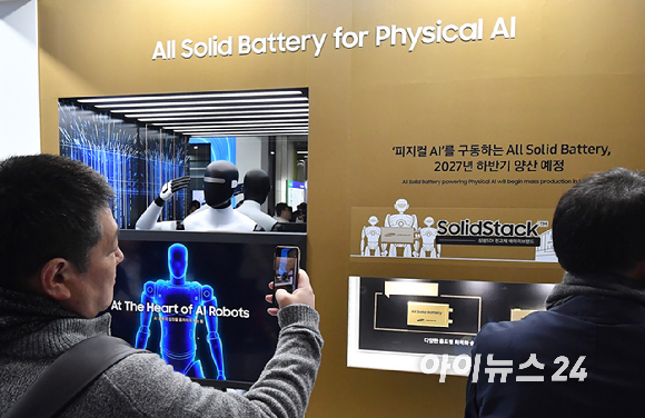 11일 서울 강남구 코엑스에서 열린 '인터배터리 2026'에서 삼성SDI 전고체 배터리가 전시되어 있다. 2026.03.11 [사진=곽영래 기자]